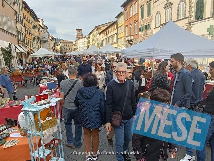 Pistoia E Provincia A PESCIA TANTISSIMI VISITATORI PER PESCIA ANTIQUA